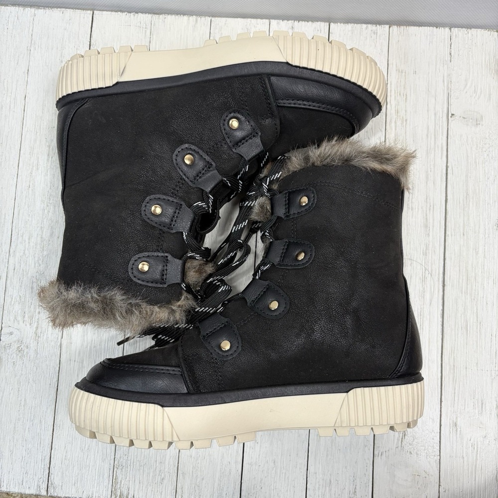 Journee Collection Glacier Black Faux Fur Lace-Up Winter‎ Boots Women's 6 NEW